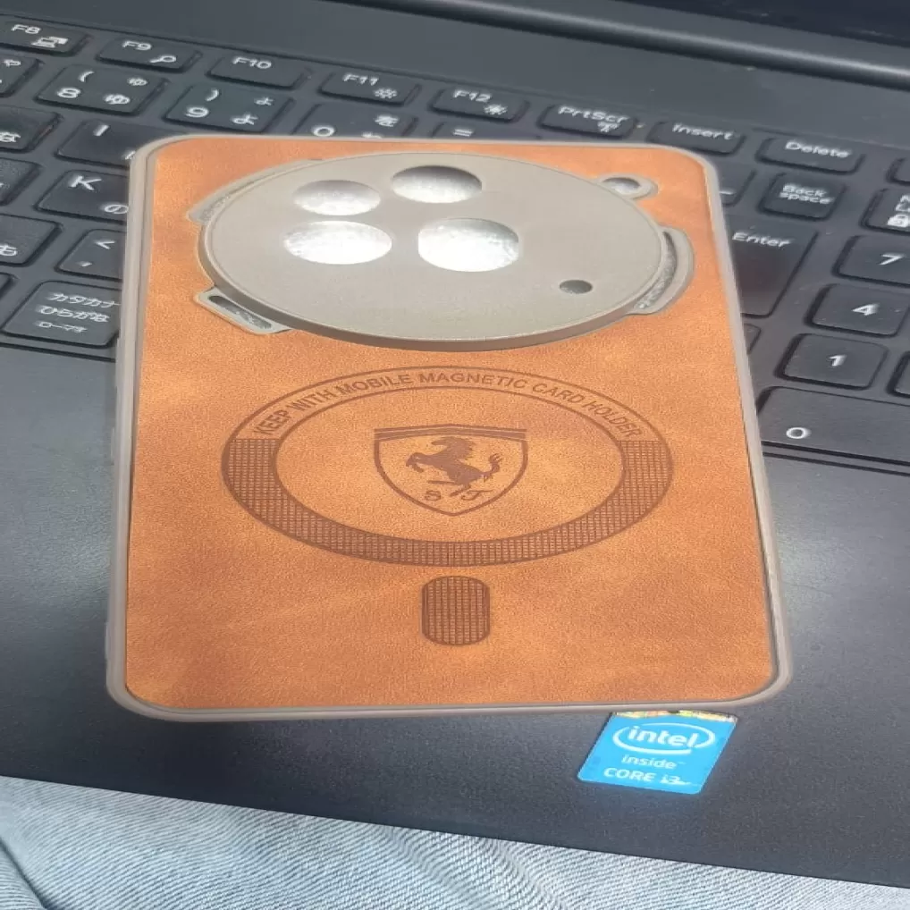 leather cover with magsafe design